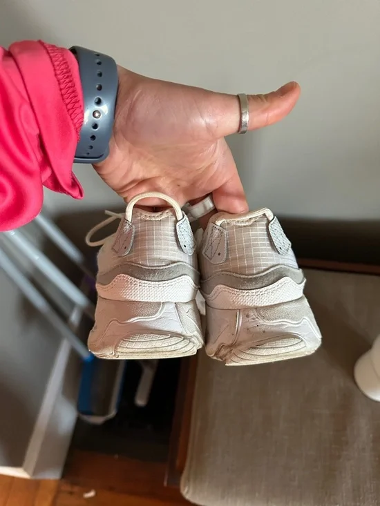 Women’s Nike react - Picture 6 of 6